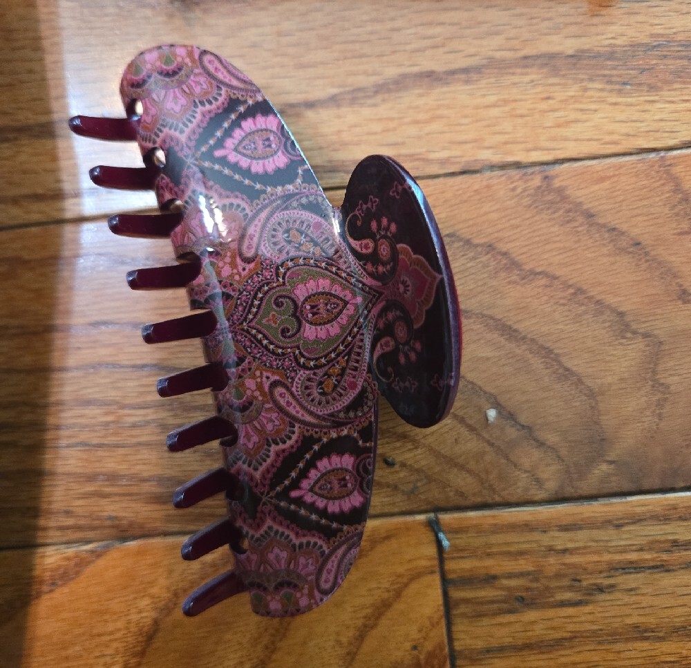 Johnny Was Foldable TOTE & JW HAIR CLIP - Picture 2 of 4